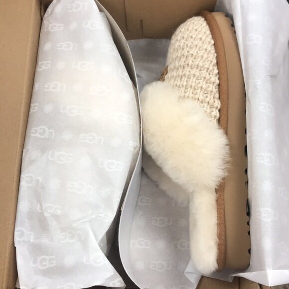 UGG Women's Cozy Slipper - Picture 4 of 4